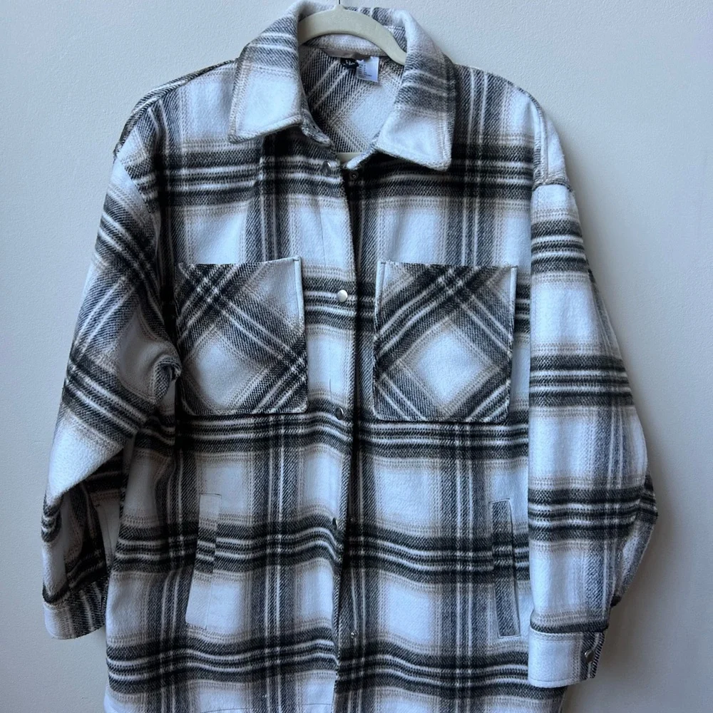 Plaid Button-Up Shacket - Picture 1 of 3